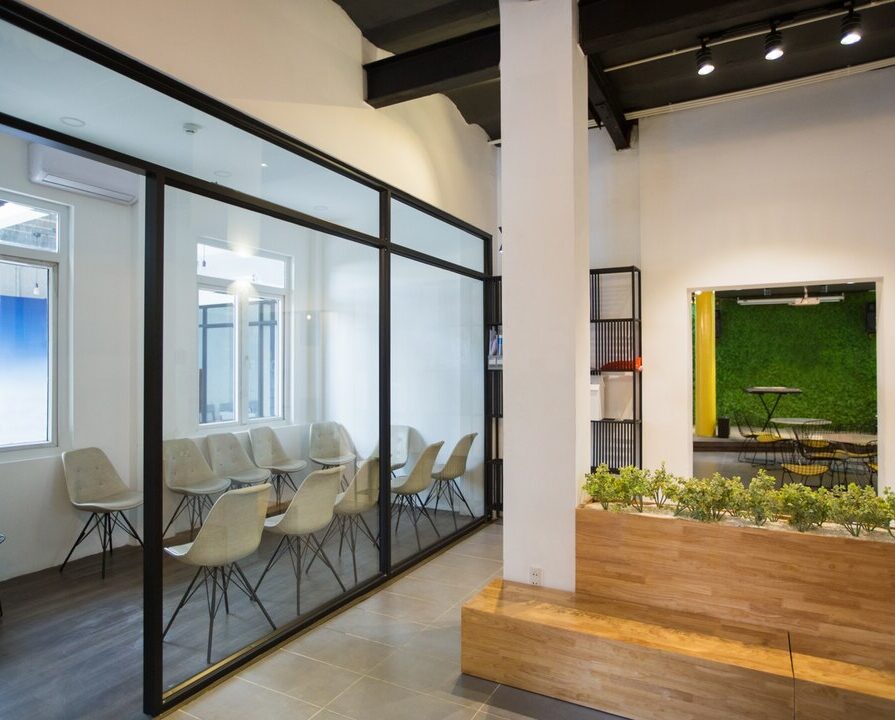 GLASS PARTITION SOLUTIONS